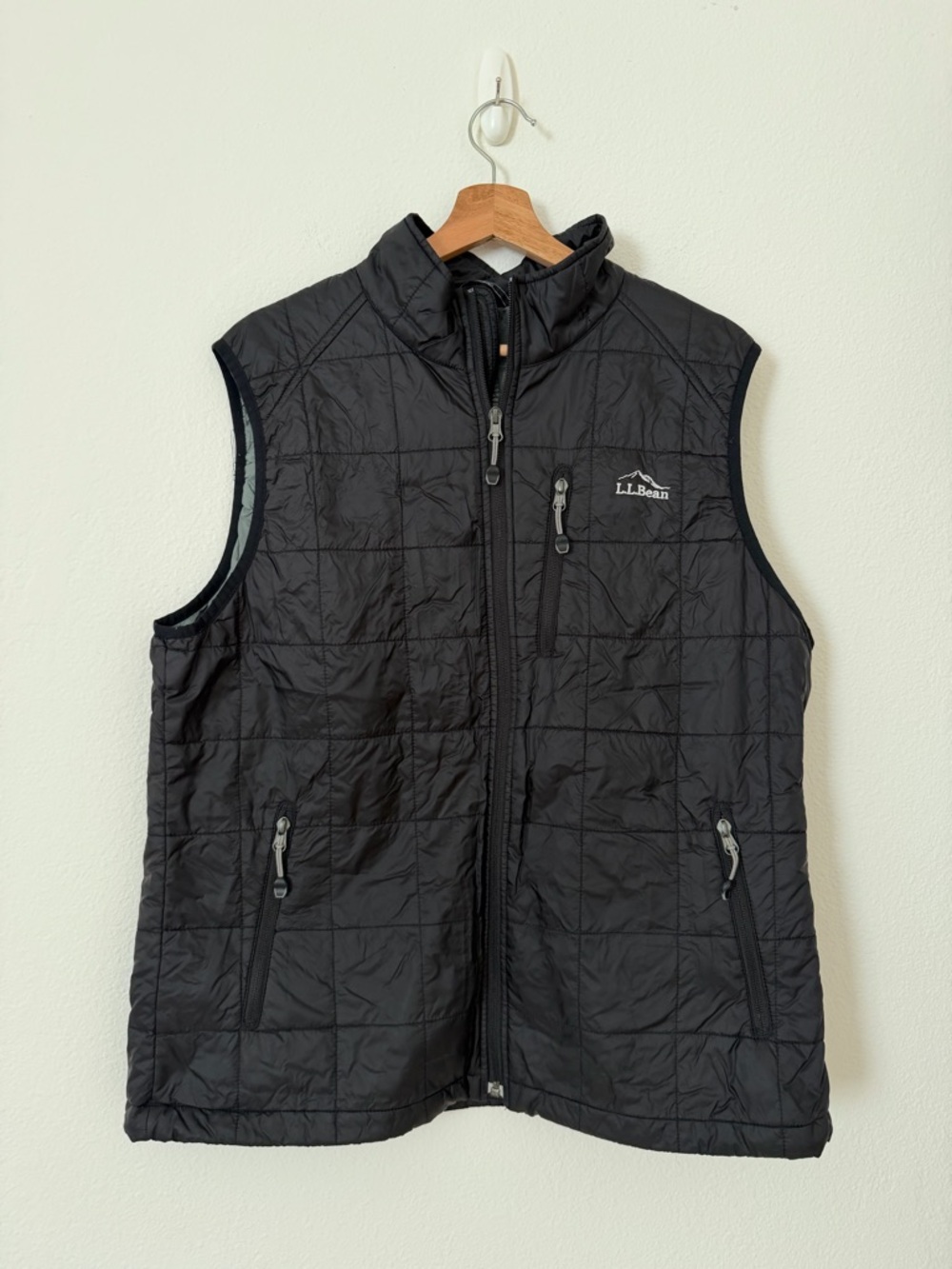 LL Bean Men’s Primaloft Packaway Vest Size Large L Black Quilted Lightweight